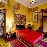 Villa Doree Bed & Breakfast 3*