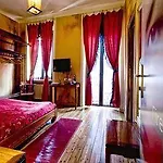 Bed & Breakfast Villa Doree 3*