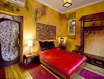 Villa Doree Bed and Breakfast 3*